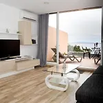 Sunny Pearl Apartment *