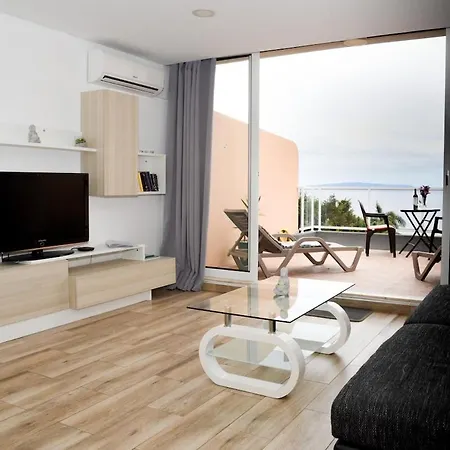 Sunny Pearl Apartment *