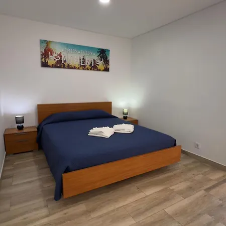 Sunny Pearl * Caniço